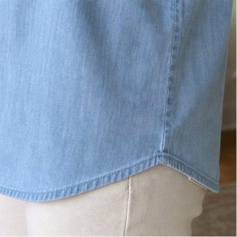 Emerald Button Blouse - Picture 6 of 6